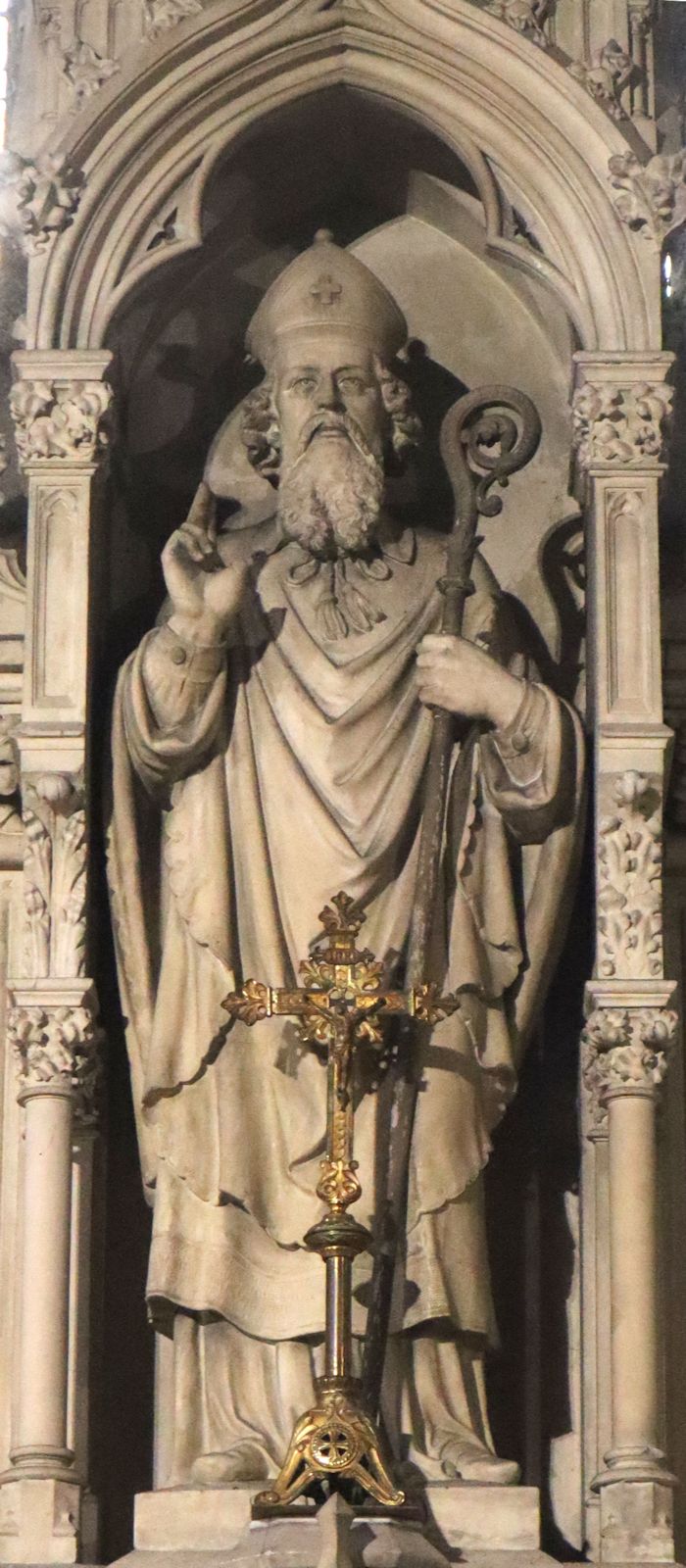 Statue in der Kirche Saint-Michel-des-Lions in Limoges