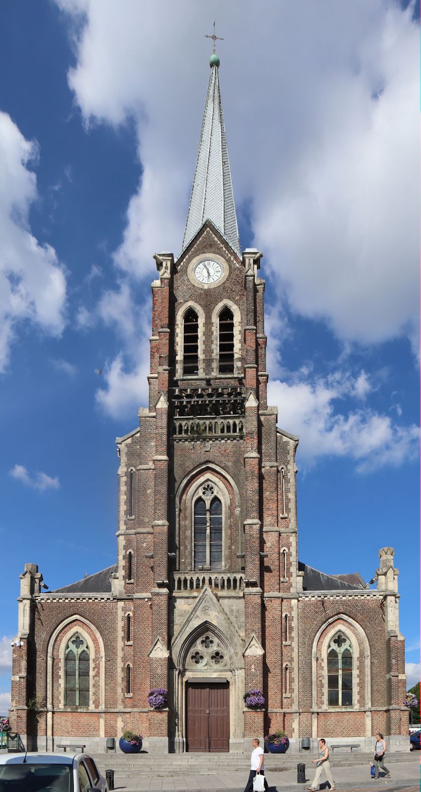 Kirche Notre Dame beim ehemaligen Kloster Hautmont