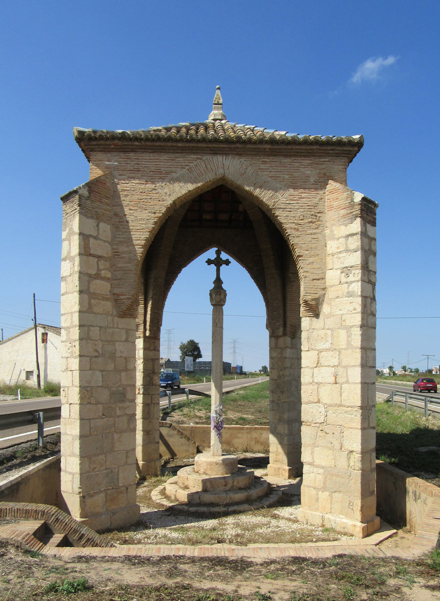 „Cruz Cubierta”, das „gedeckte Kreuz”, nahe Alzira
