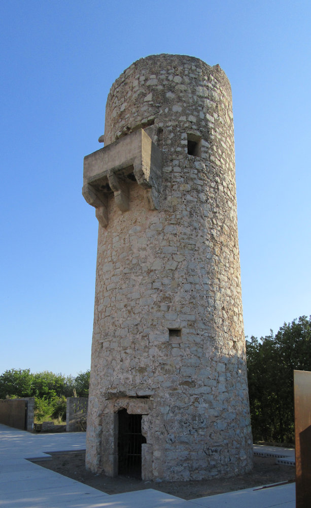alter Turm am Strand Portichol in Tavernes de la Valldigna