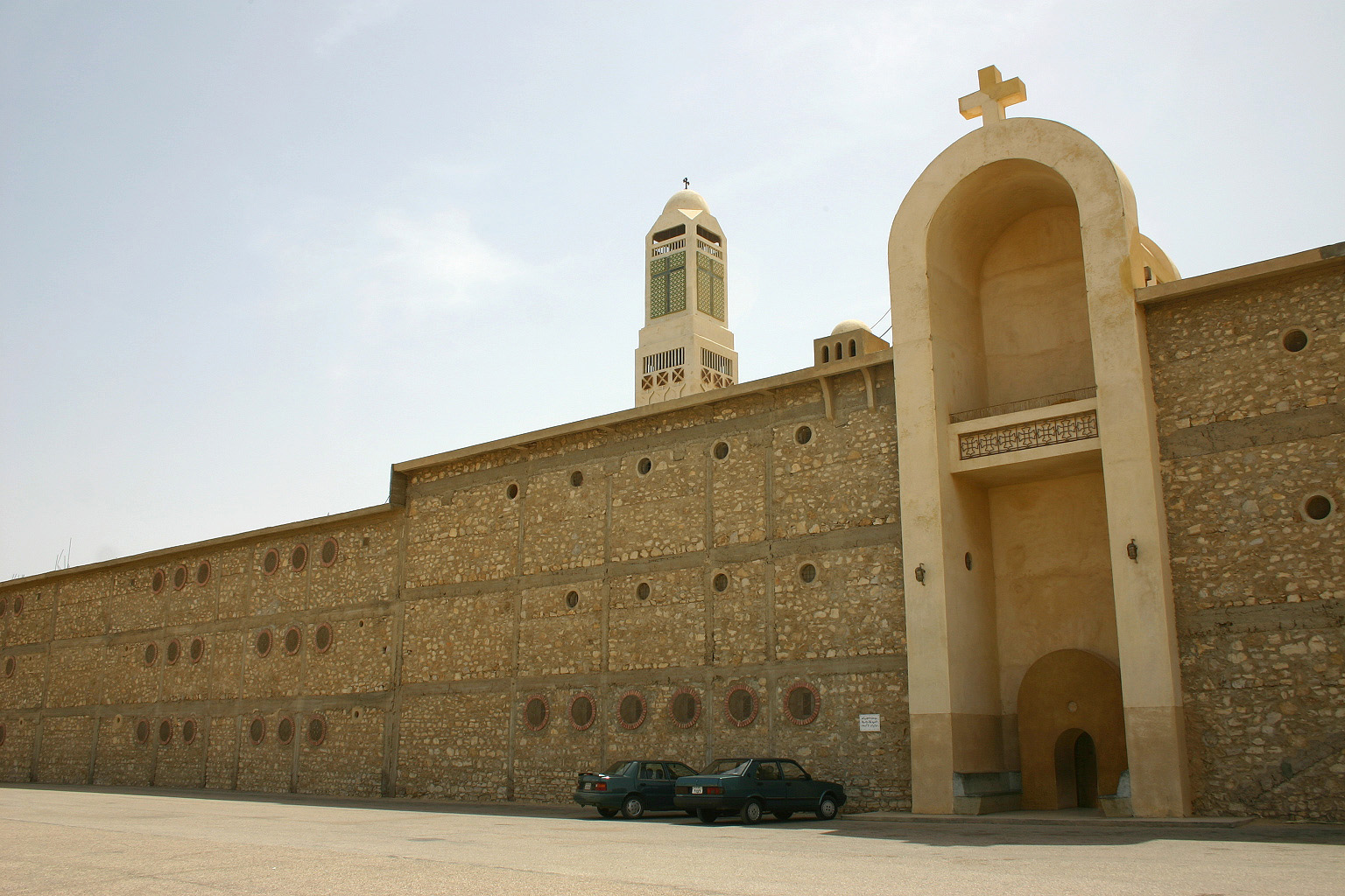Das von Makarius gegründete und nach ihm benannte Kloster Abu Makar heute