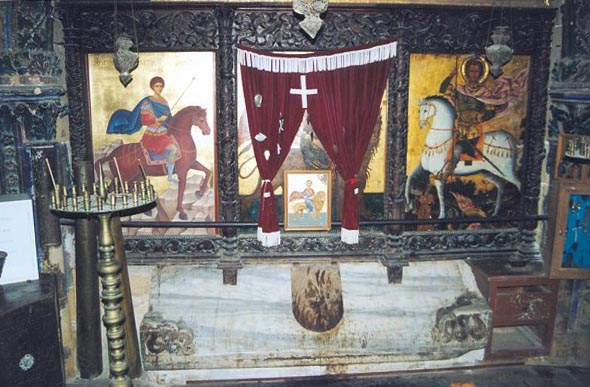 Mamas Grab im nach ihm benannten Kloster in Morfú/Güzelyurt auf Zypern