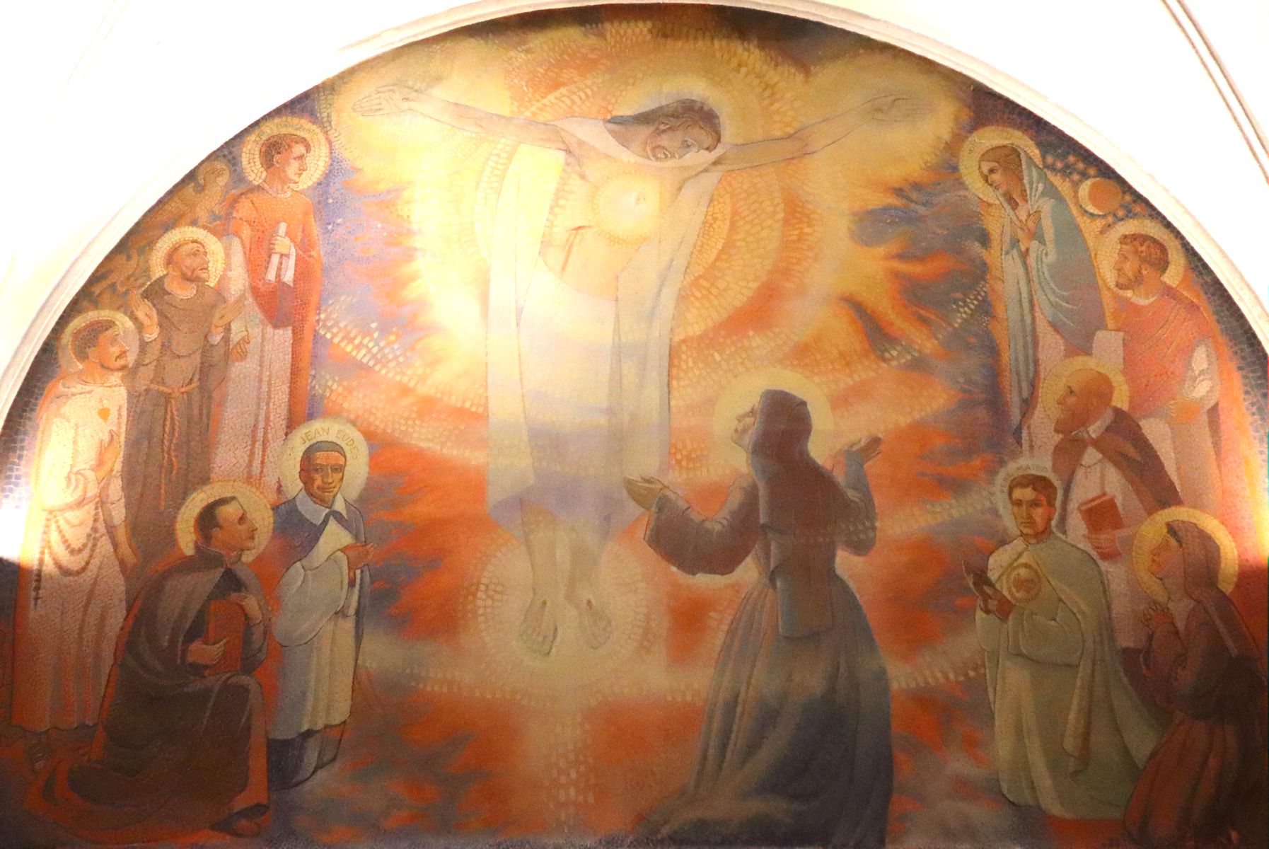 Apsisfresko in der Kapelle de la Visitation des Klosters der „Visitantinnen” in Paray-le-Monial