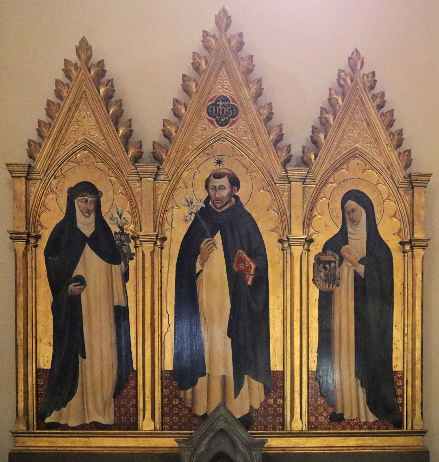 Katharina von Siena, Dominikus und Margareta (von links), Altar, um 1925, in der Kirche San Domenico in Città di Castello