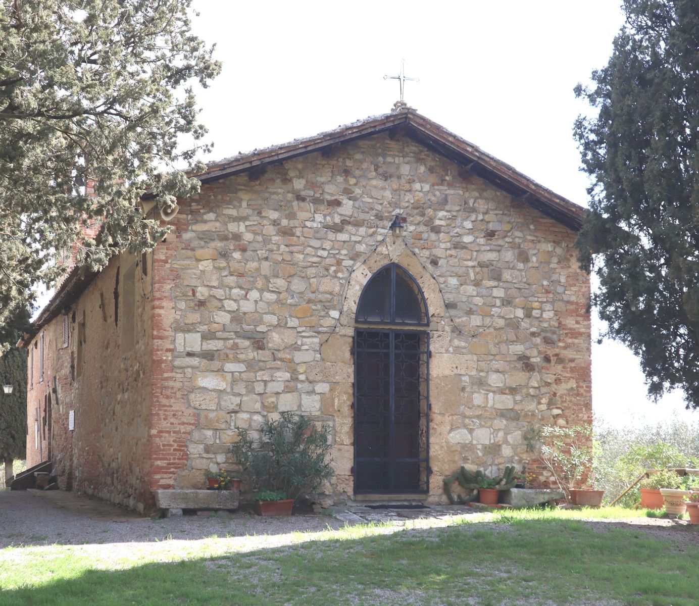 Kirche im Weiler Laviano, in der Margareta als Kind betete, erbaut um 1000