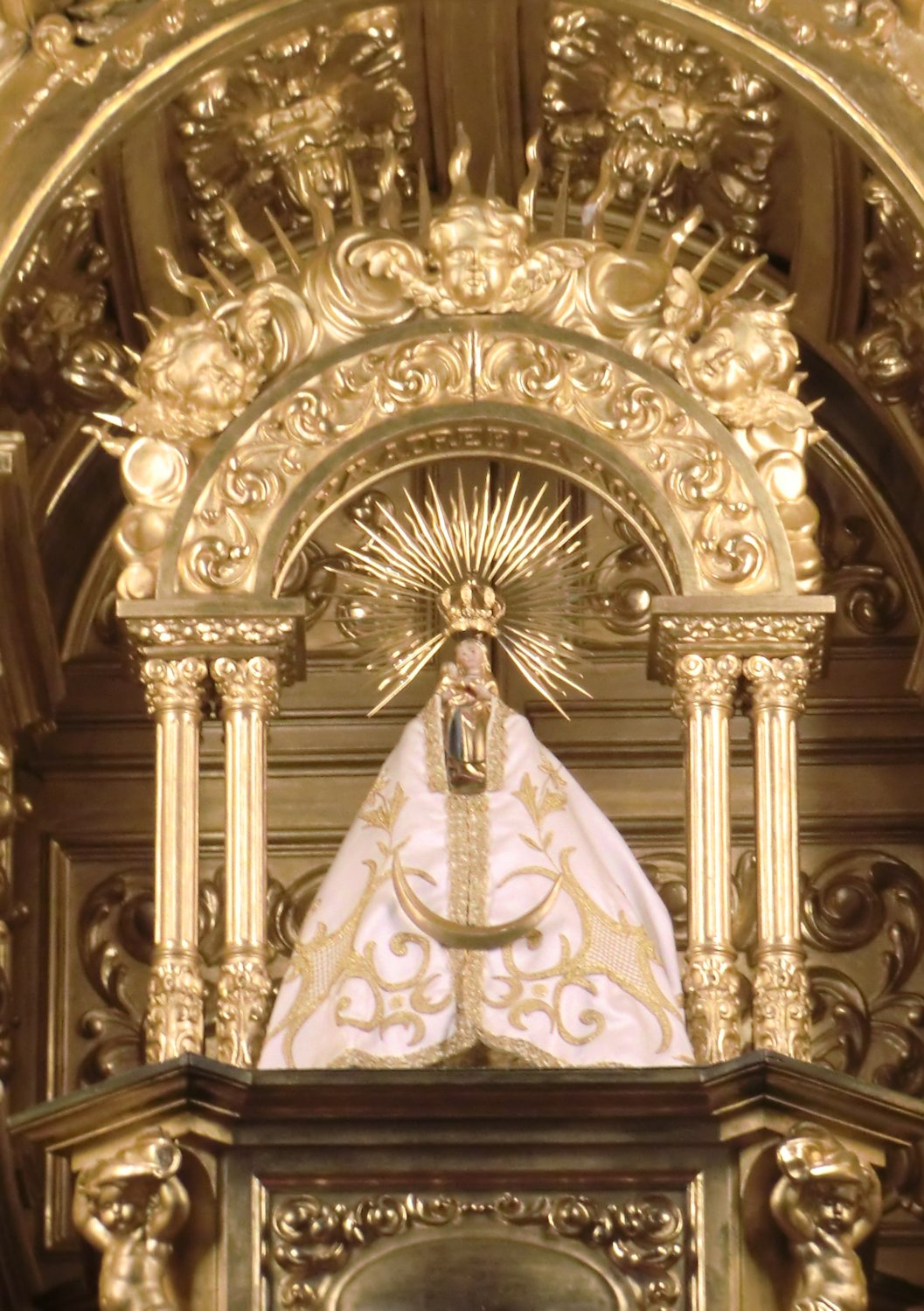 „Jungfrau von der guten Erscheinung” im Santuario Bien-Aparecida