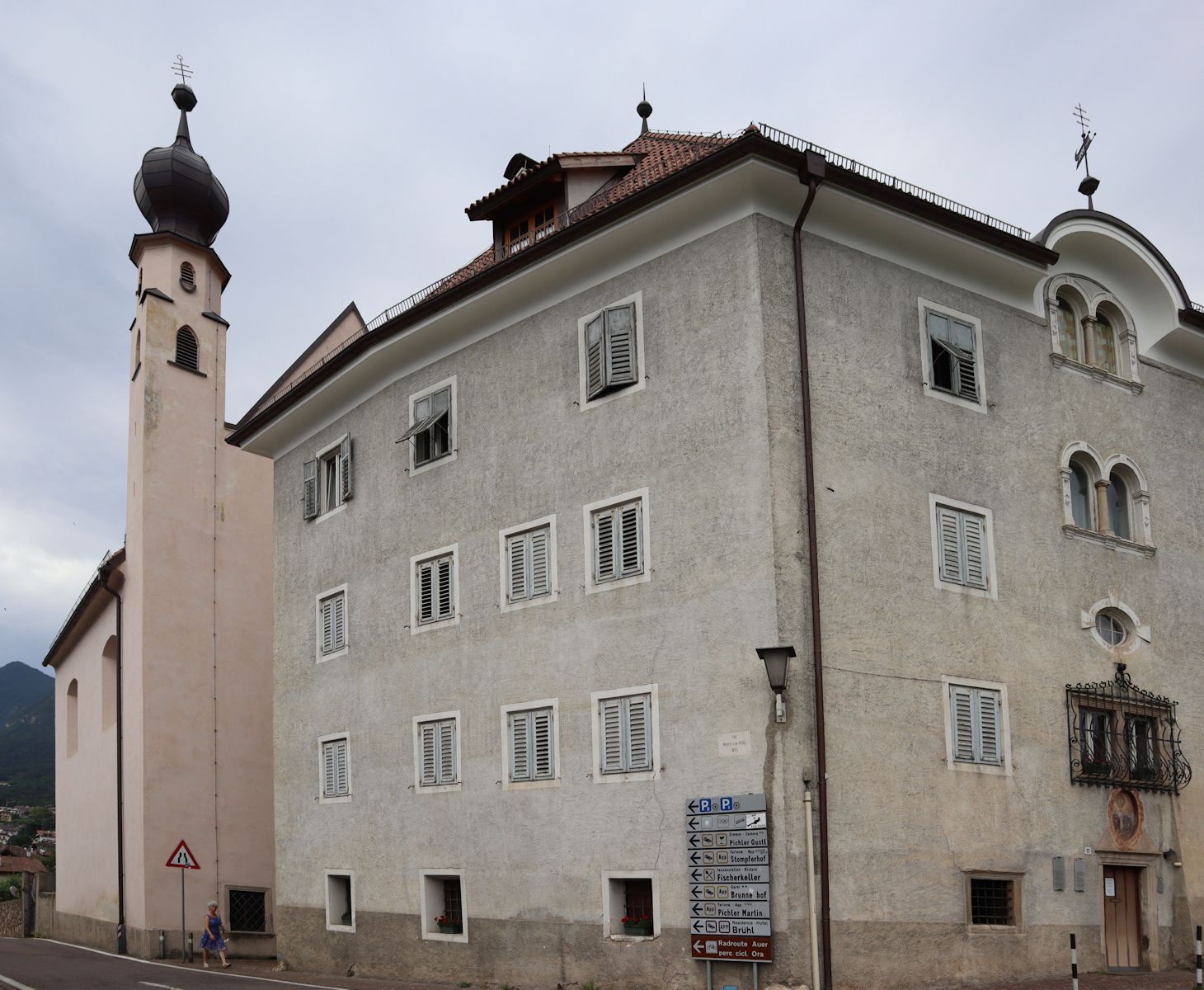 Kloster der Franziskaner-Tertiarinnen in Kaltern