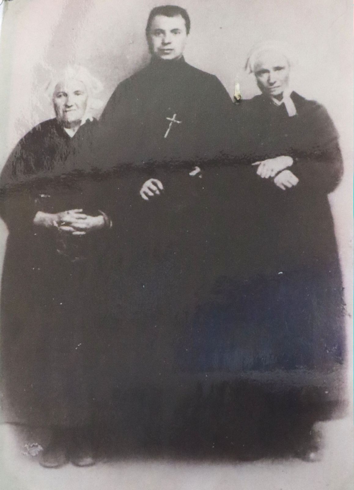 Jean-Pierre Le Boterff, Foto in der Kapelle Notre-Dame de Genêts