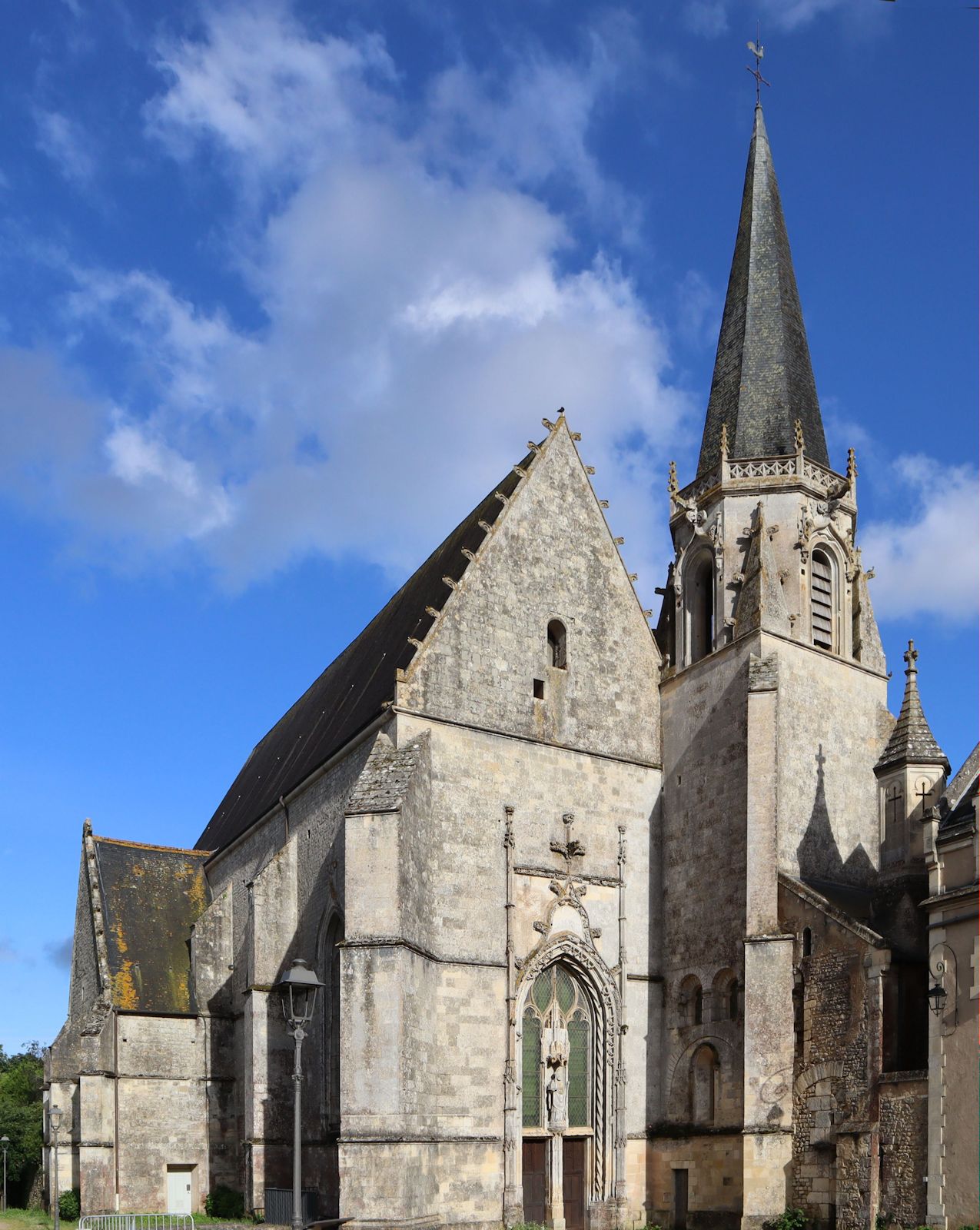Kirche des Klosters Saint-Martin in Ligugé