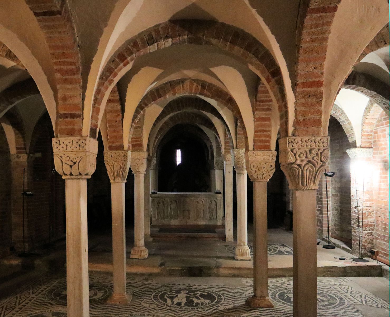 Krypta der Kirche San Savino in Piacenza