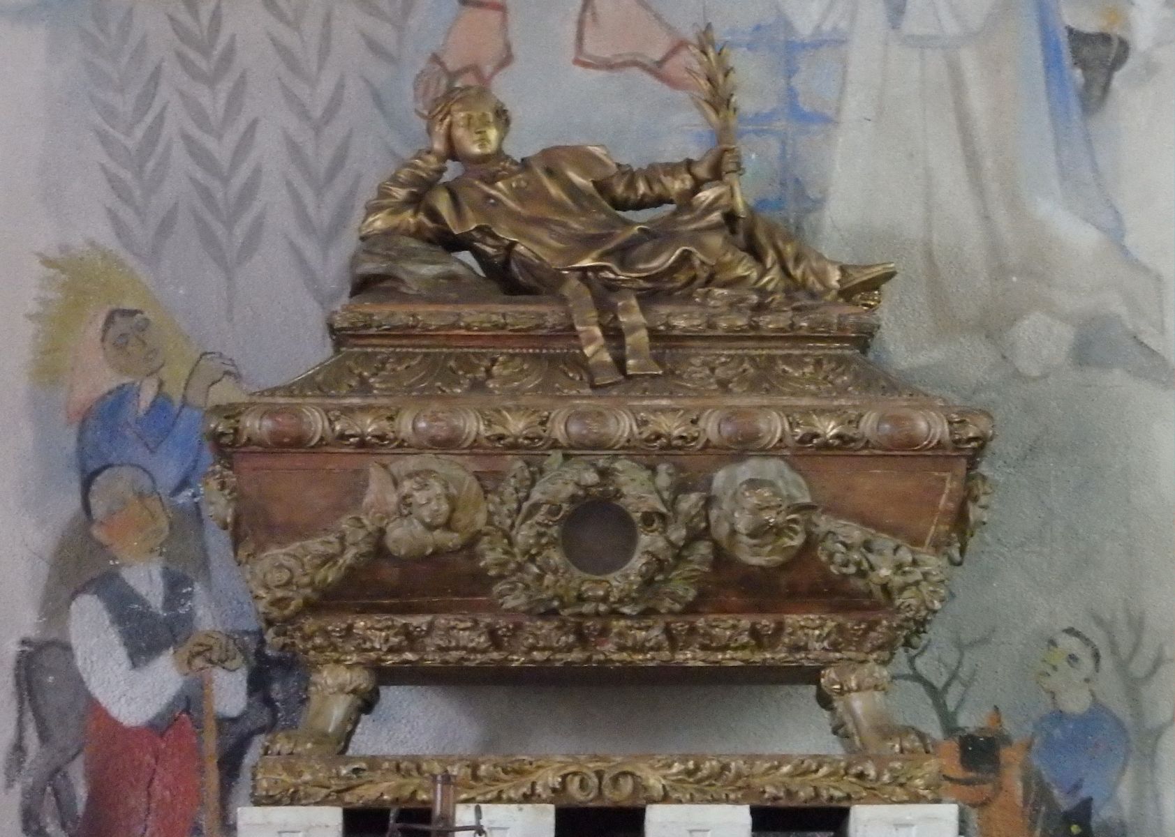 Reliquiar in der Mono geweihten Kirche in Nassogne