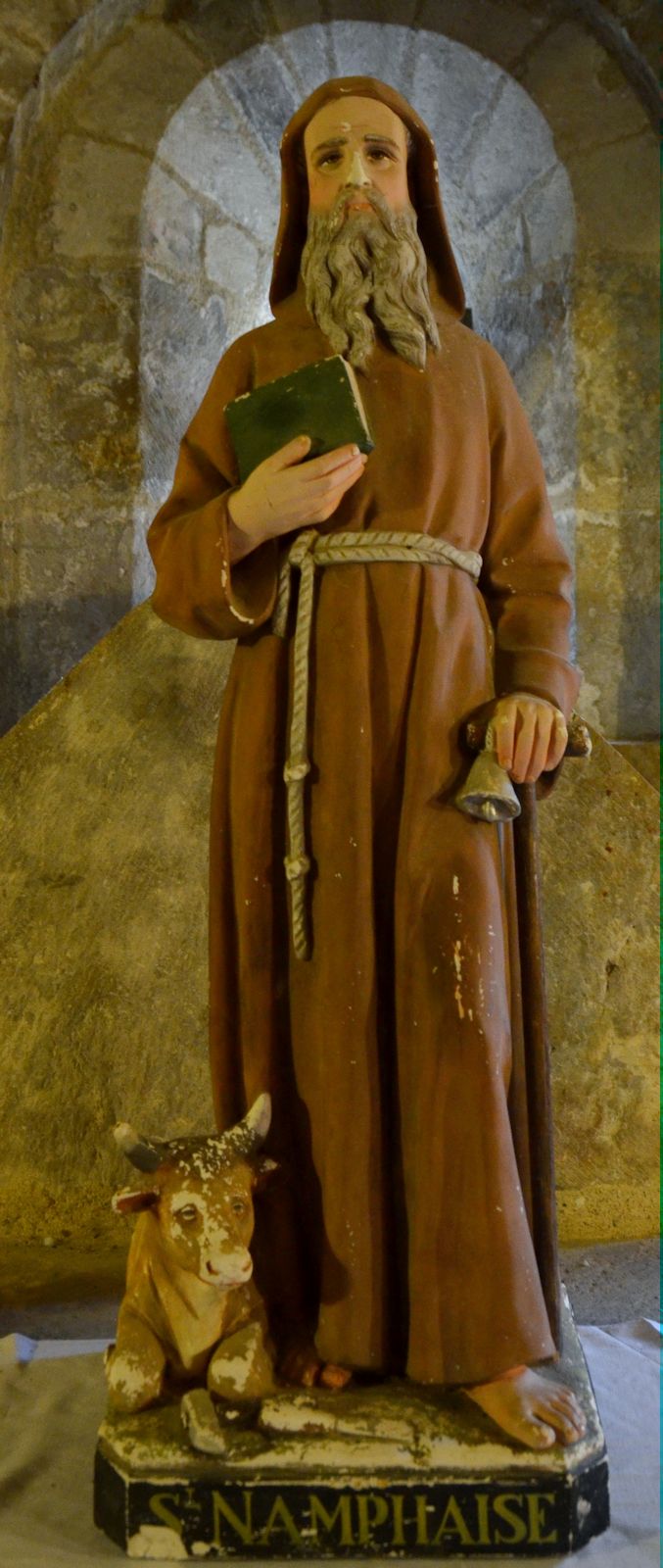 Statue in der Krypta der Martinskirche in Caniac-du-Causse