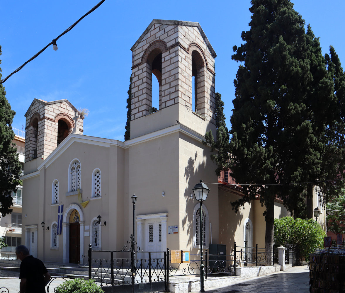 Kirche St. Panteleimon im Stadtteil Neos Kosmos