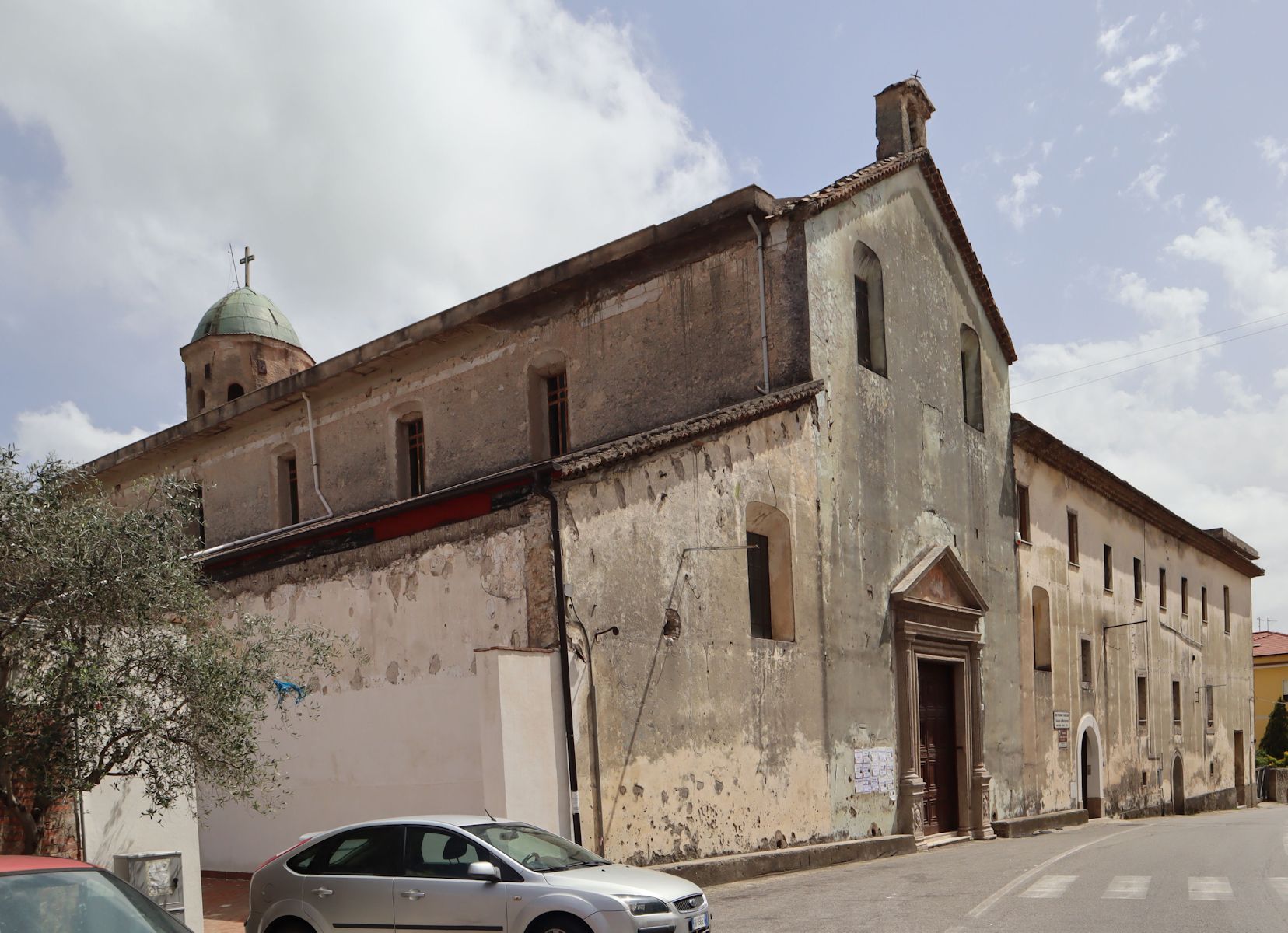 Franziskanerkloster in Montecorvino Rovell