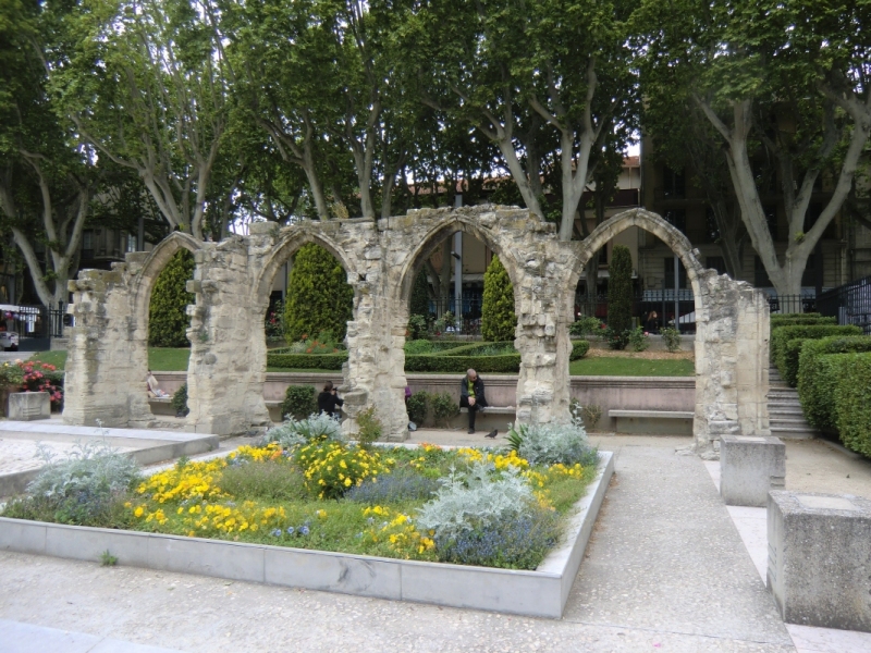 Reste des Augustinerklosters St-Ruf in Avignon