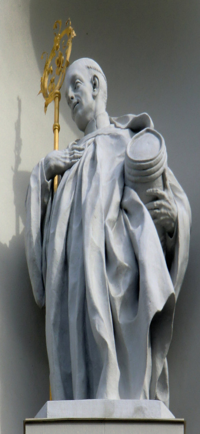 Statue an der Kathedrale im Kloster St. Gallen
