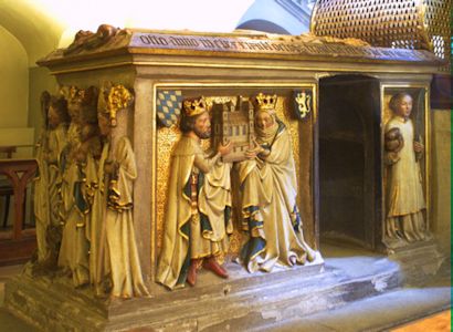 Ottos Grab mit Durchschlupf, in der Kirche des ehemaligen Klosters St. Michael in Bamberg