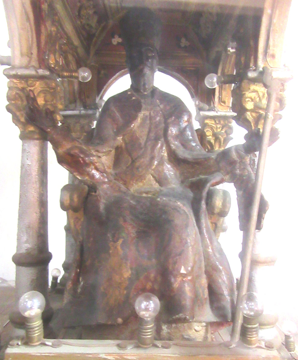 Volkskunst: Concettina Sgroi: Statue in der Katharina von Alexandria geweihten Kirche in Taormina