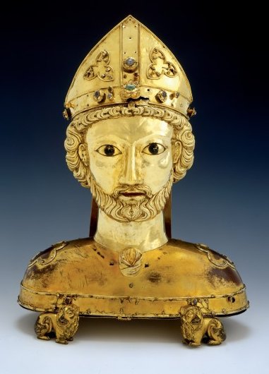 Büstenreliquiar, nach 1270, aus Silber und Kupfer getrieben, vergoldet, im Historischen Museum in Basel