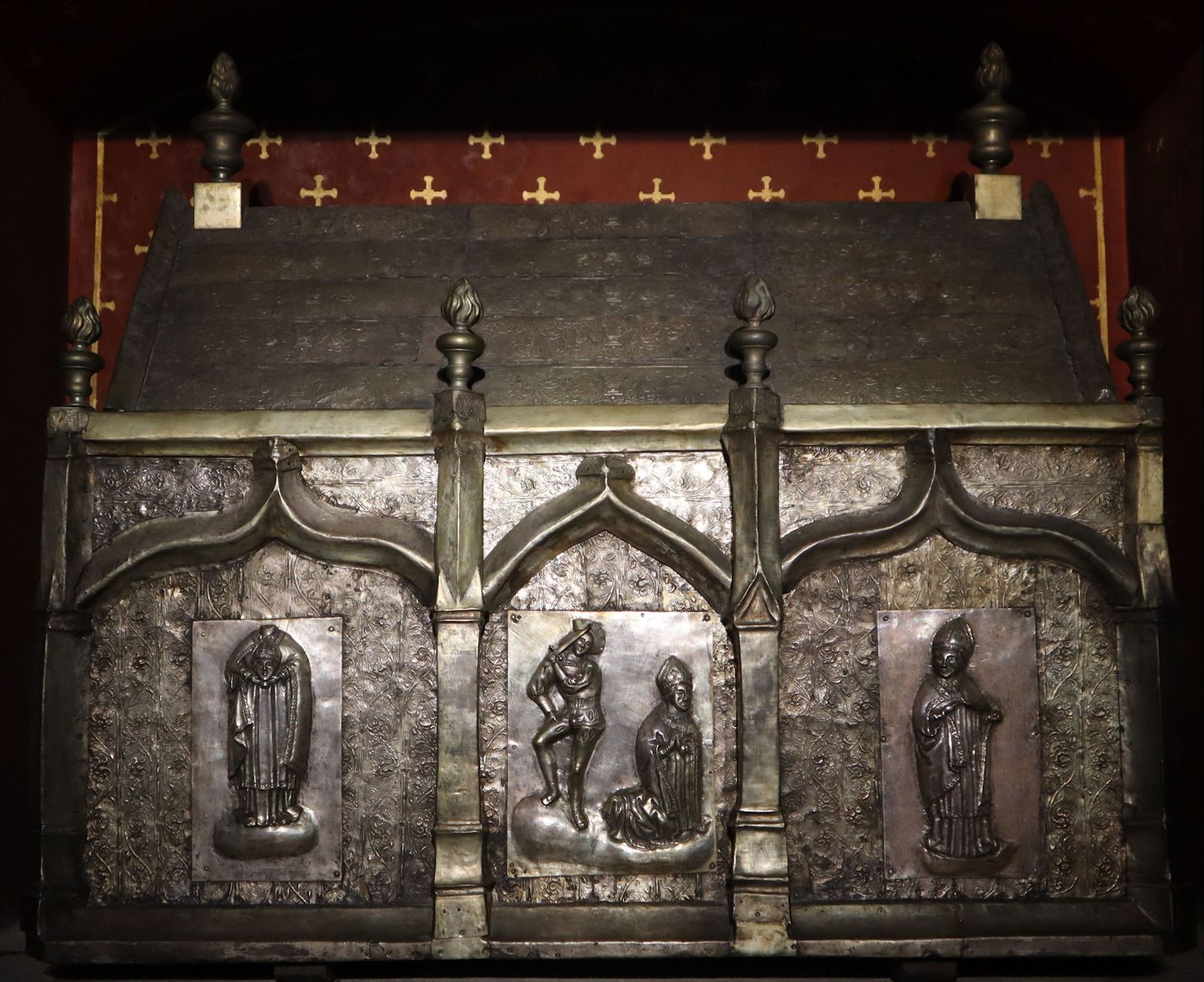Sargophag in der Papulus geweihten Kapelle in der Basilika Saint-Saturnin in Toulouse