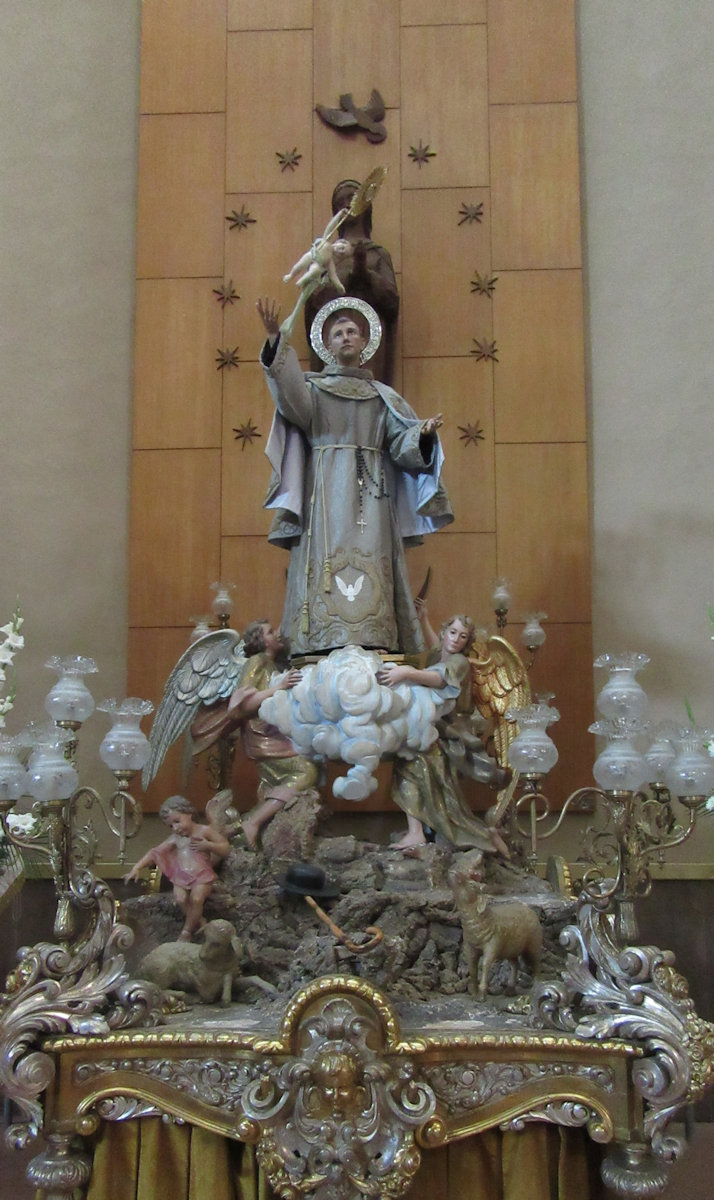 Statue im Santuario San Pascual Baylon in Vila-real
