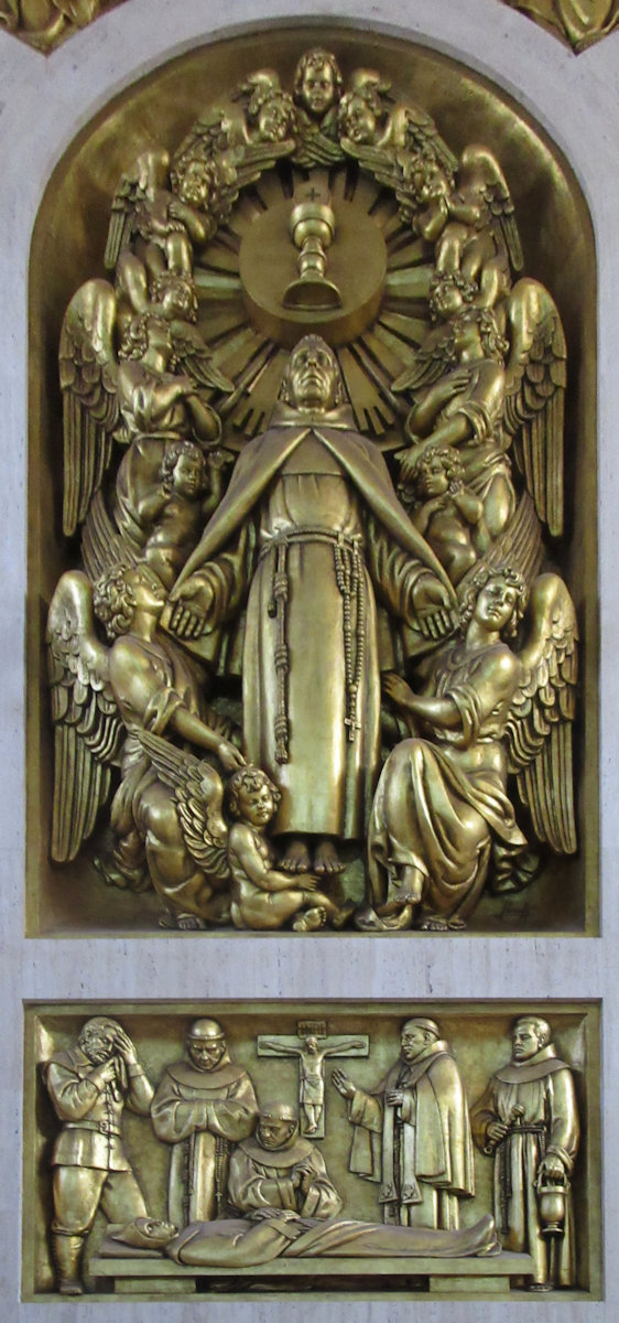 Vivente Llorenc Poy: Altarrelief: Paschalis und die Eucharistie (oben ) und Paschalis' Tod (unten), im Santuario San Pascual Baylon in Vila-real