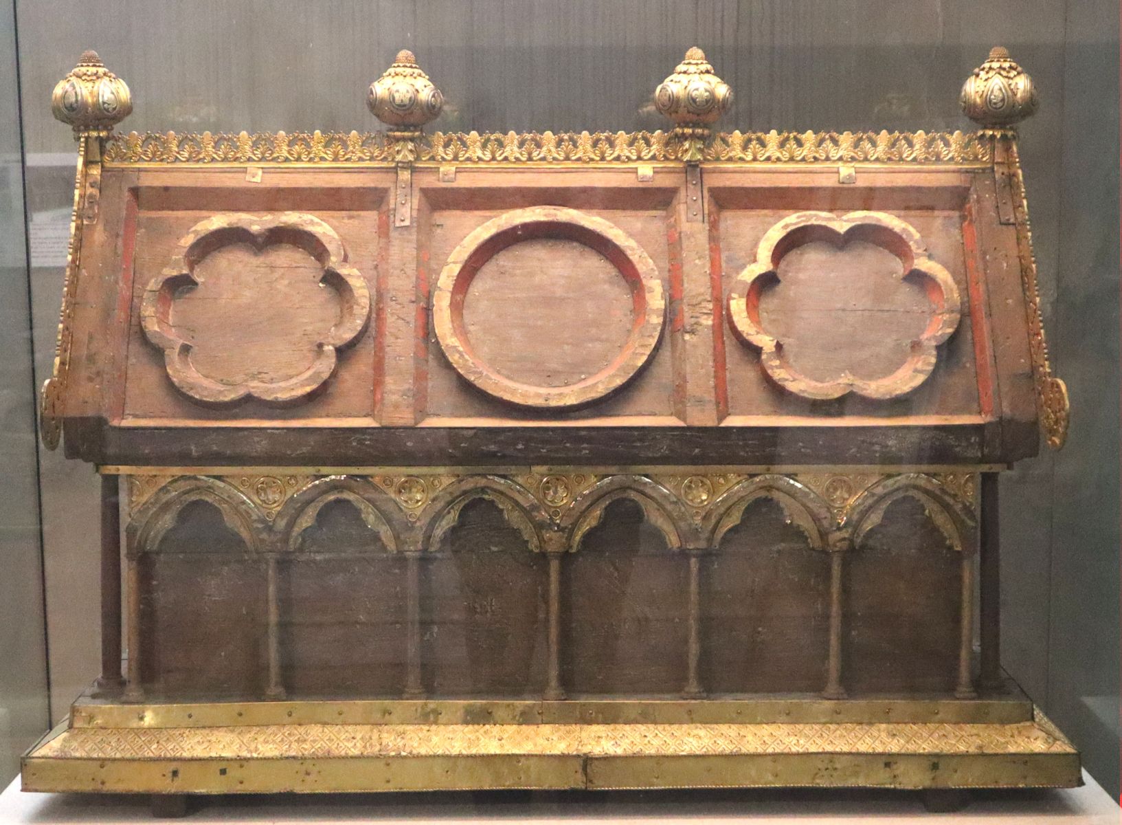 Petentianus' Sarg, um 1200, in der Kirche Saint-Pierre-Saint-Paul in Jouarre