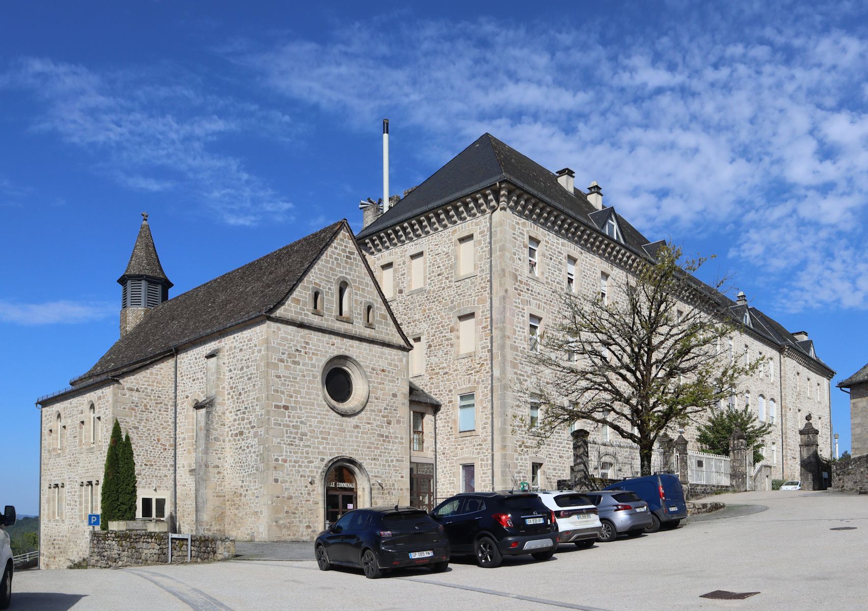 Schloss in Servières-le-Château