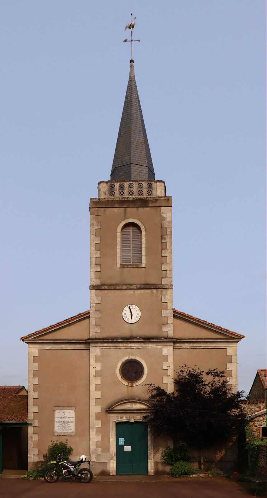 Pfarrkirche</a> in Saint-Mars-des-Prés