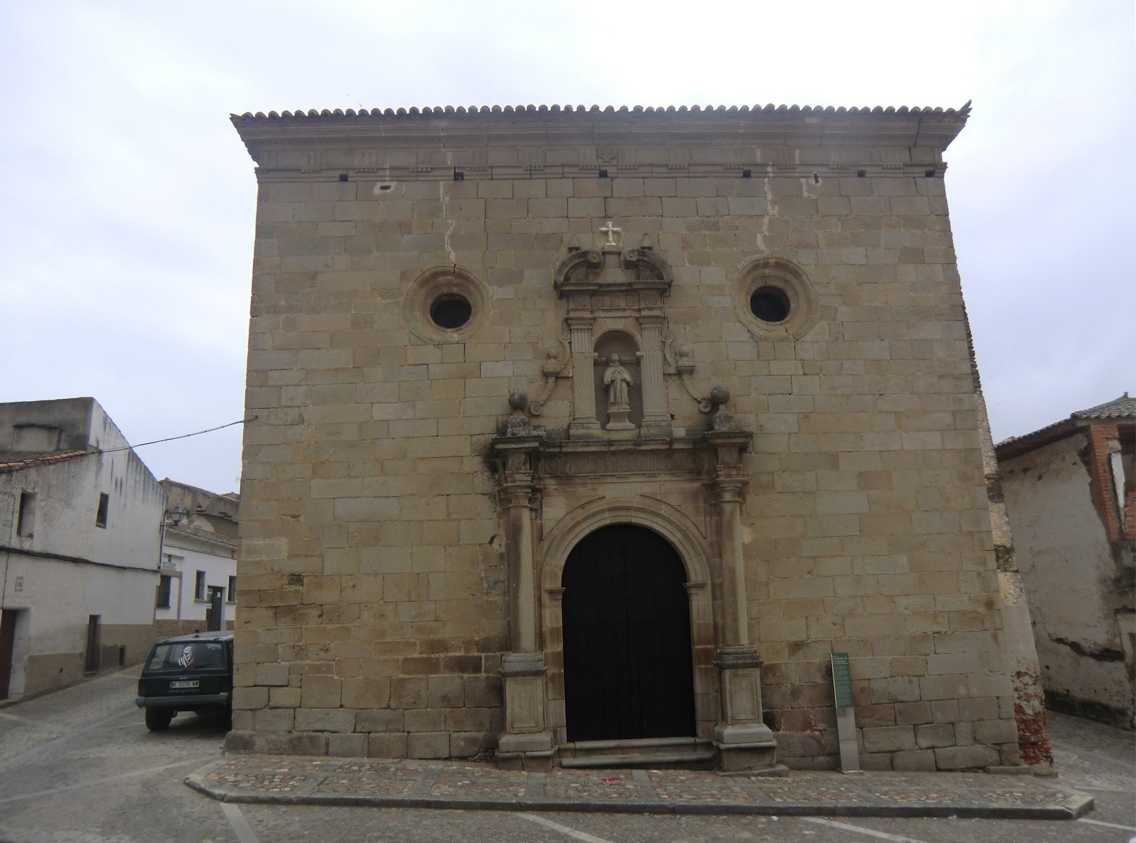 Die Petrus geweihte Kirche, erbaut an der Stelle seines Geburtshauses in Alcántara