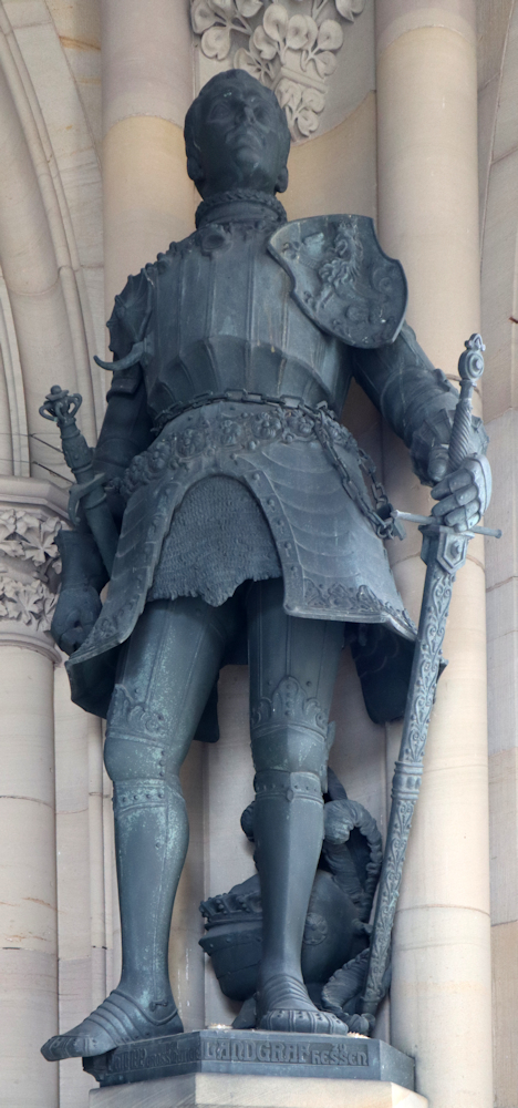 Statue in der Vorhalle der Gedächtniskirche der Protestation in Speyer