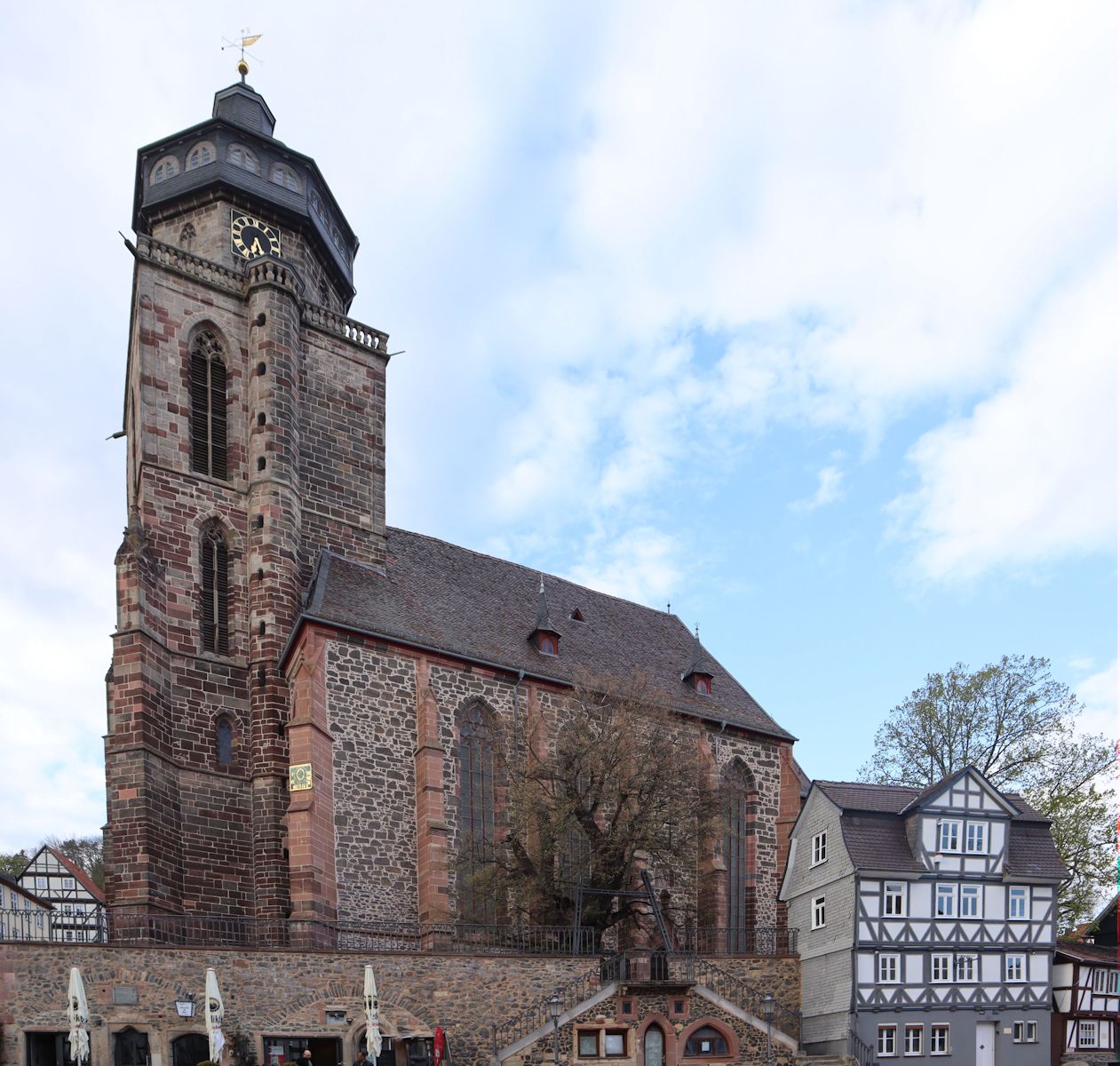 Statue in der Vorhalle der Gedächtniskirche der Protestation in Speyer