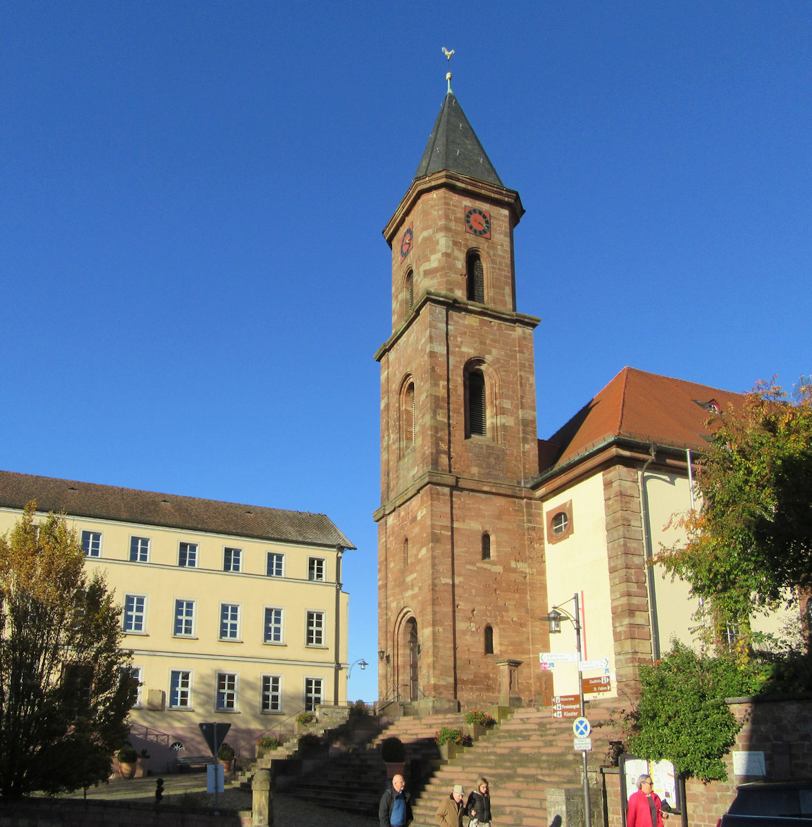 ehemaliges Kloster Hornbach, heute protestantische Kirche von 1786 und Hotel