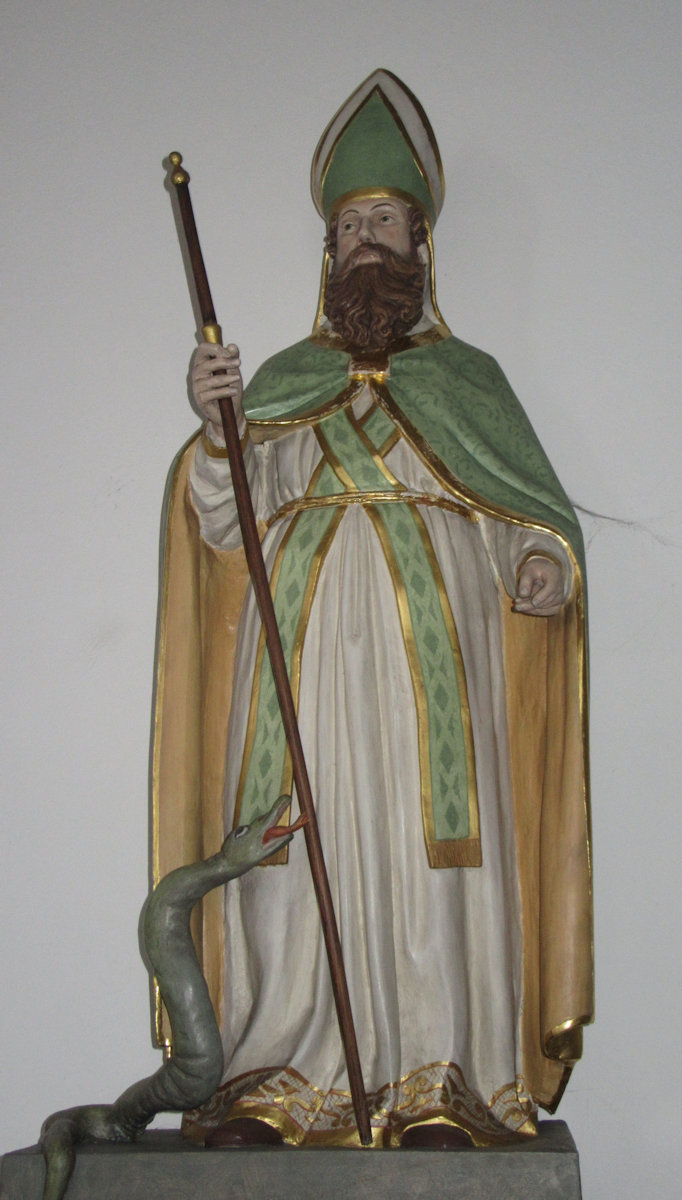 Statue in der Pfarrkirche Sankt Martin in Medelsheim