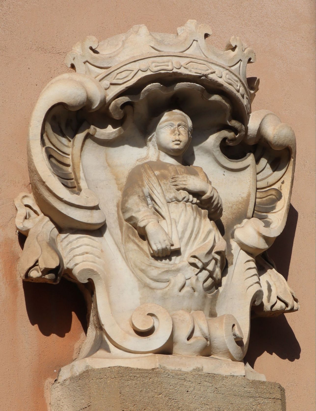 Relief an der Relief an der Kirche San Giovanni di Malta