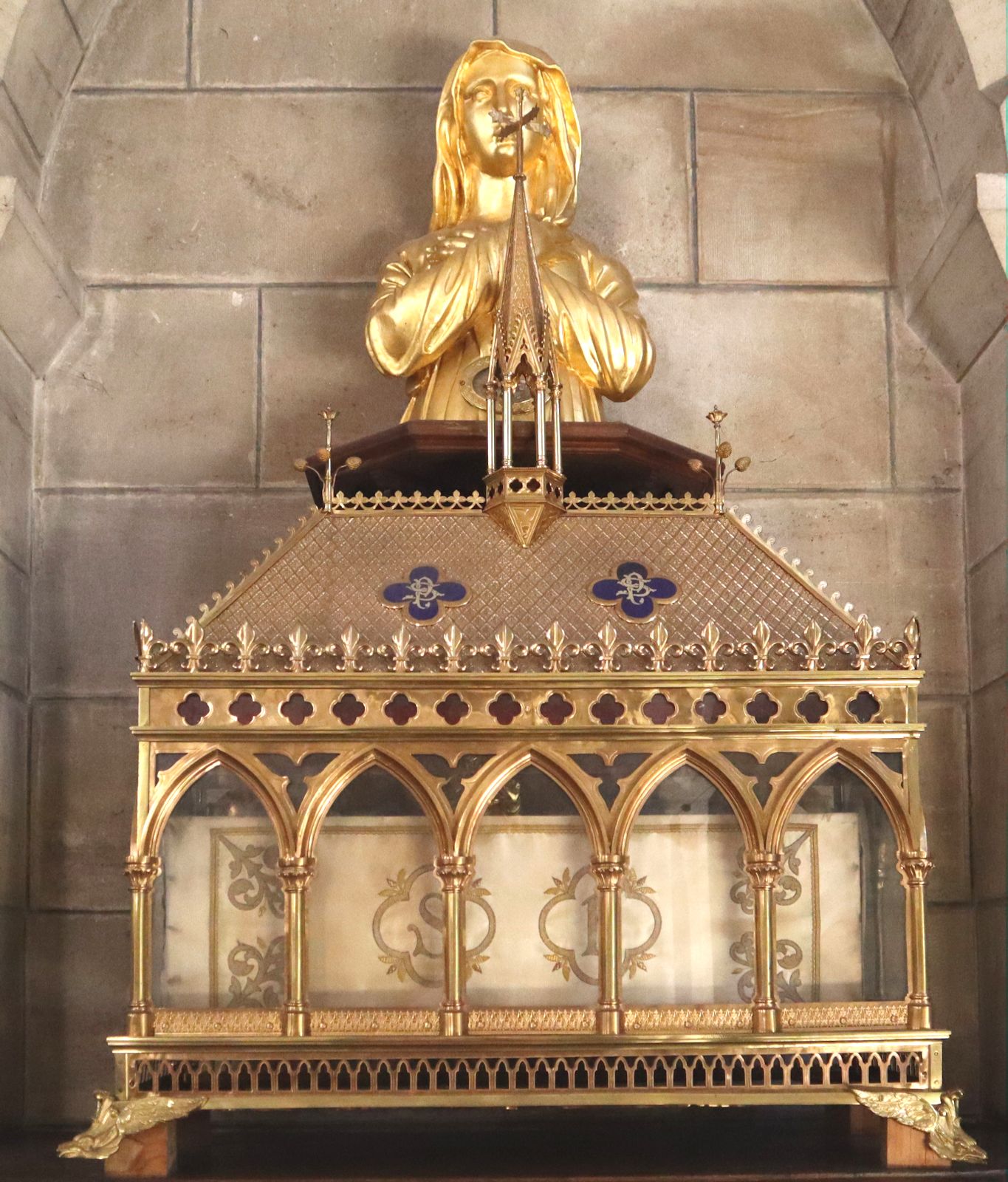 Reliquiar in der Pfarrkirche in Saint-Memmie