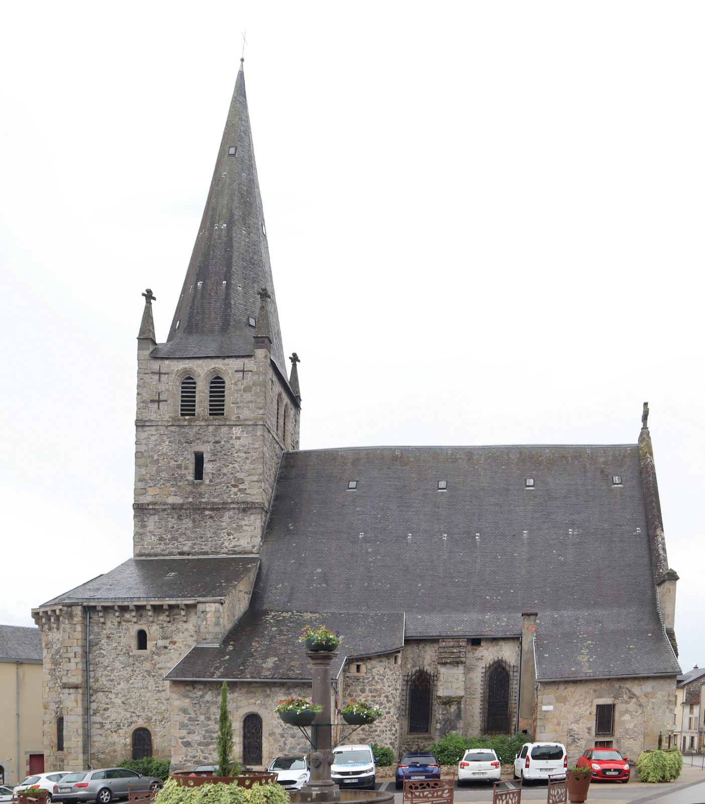 Kirche Saint Remède in Bort-les-Orgues