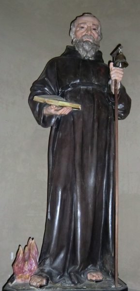 Statue in der Pfarrkirche San Biagio in Muccia