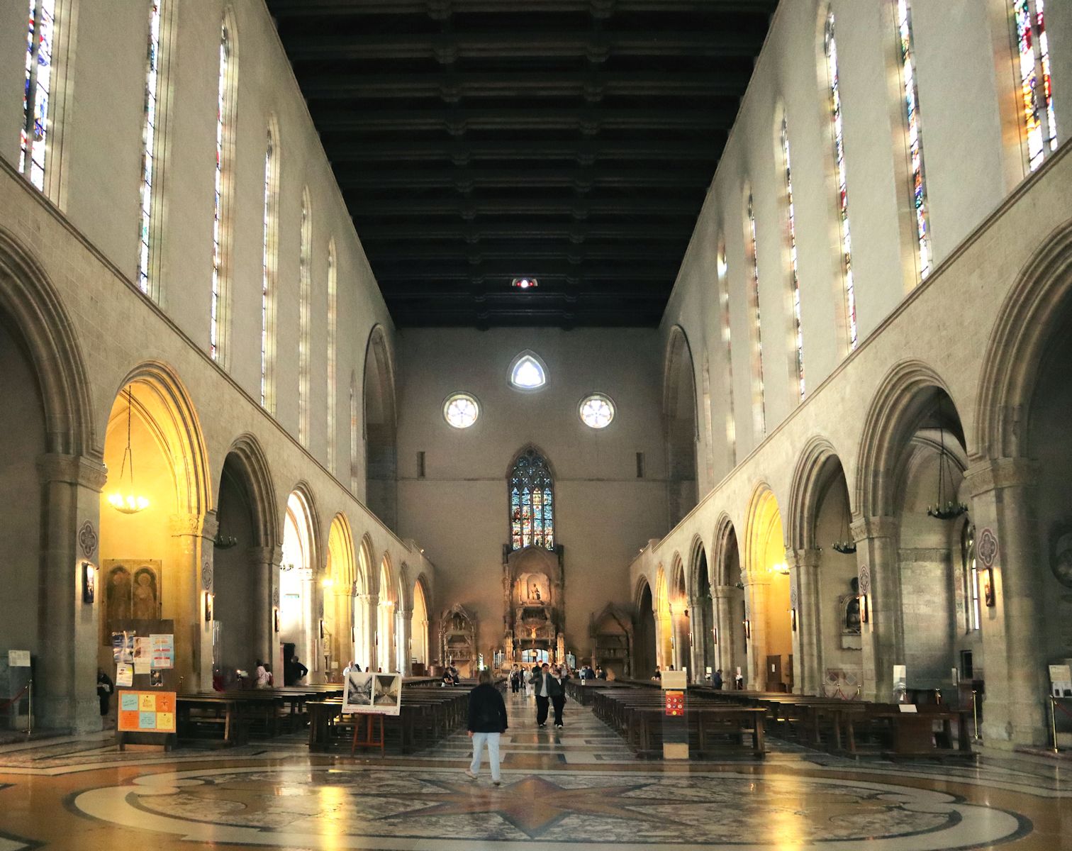 Basilika Santa Chiara in Neapel