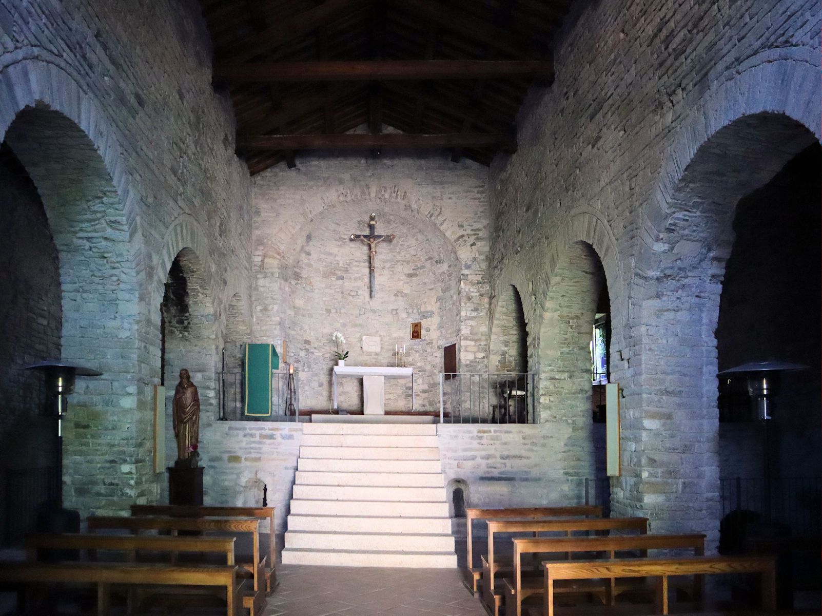 Kirche des ehemaligen Klosters San Bartolomeo in Camporeggiano