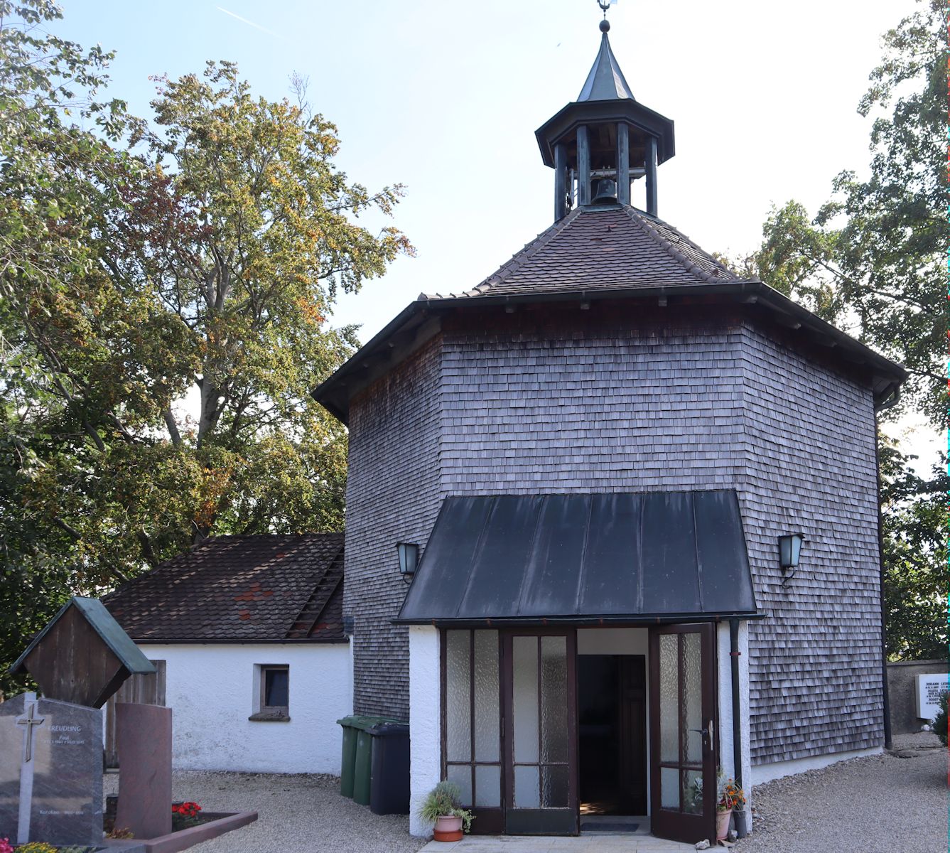 Friedhofskapelle in Ronsberg