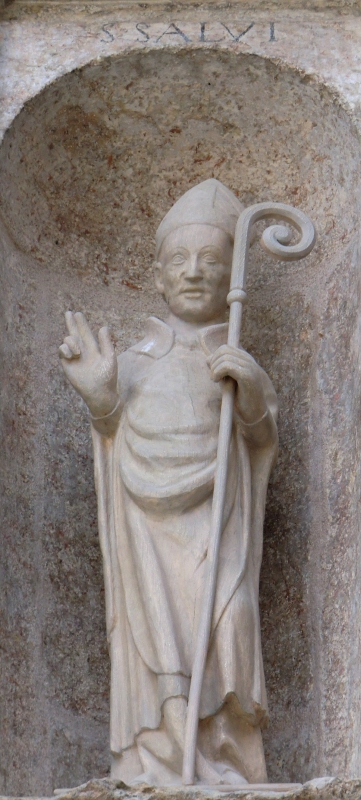 Statue an der Kirche St-Salvi in Albi