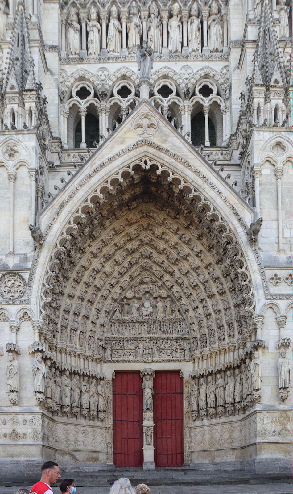 Hauptportal der Kathedrale in Amiens