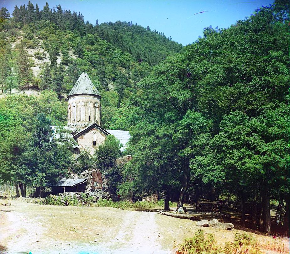 Die wohl von Schalwa gestiftete Kirche in Timotesubani