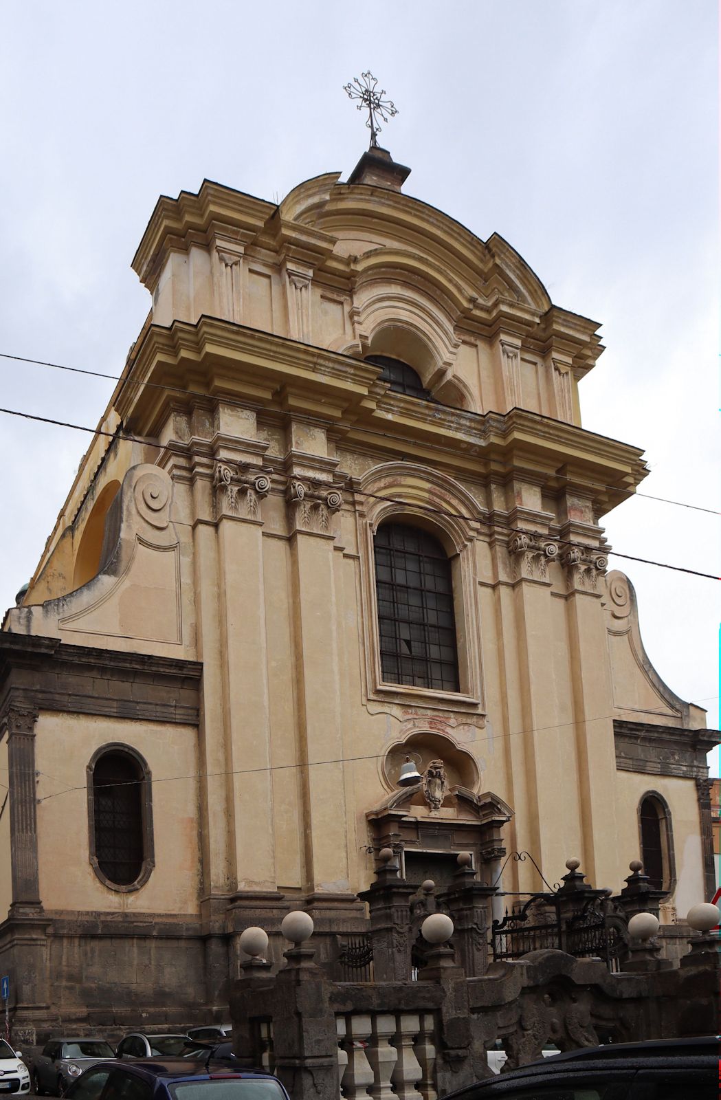 Kirche Santi Severino e Sossio in Neapel
