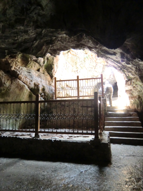 Der Schlafplatz in der Höhle in Dedeler bei Tarsus