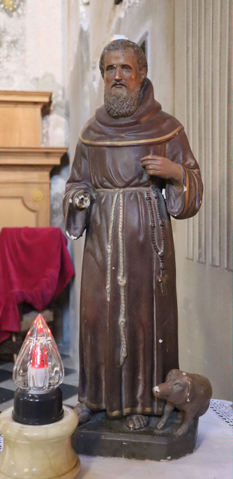 Statue in der Kirche Petit Saint Roch in Ajaccio