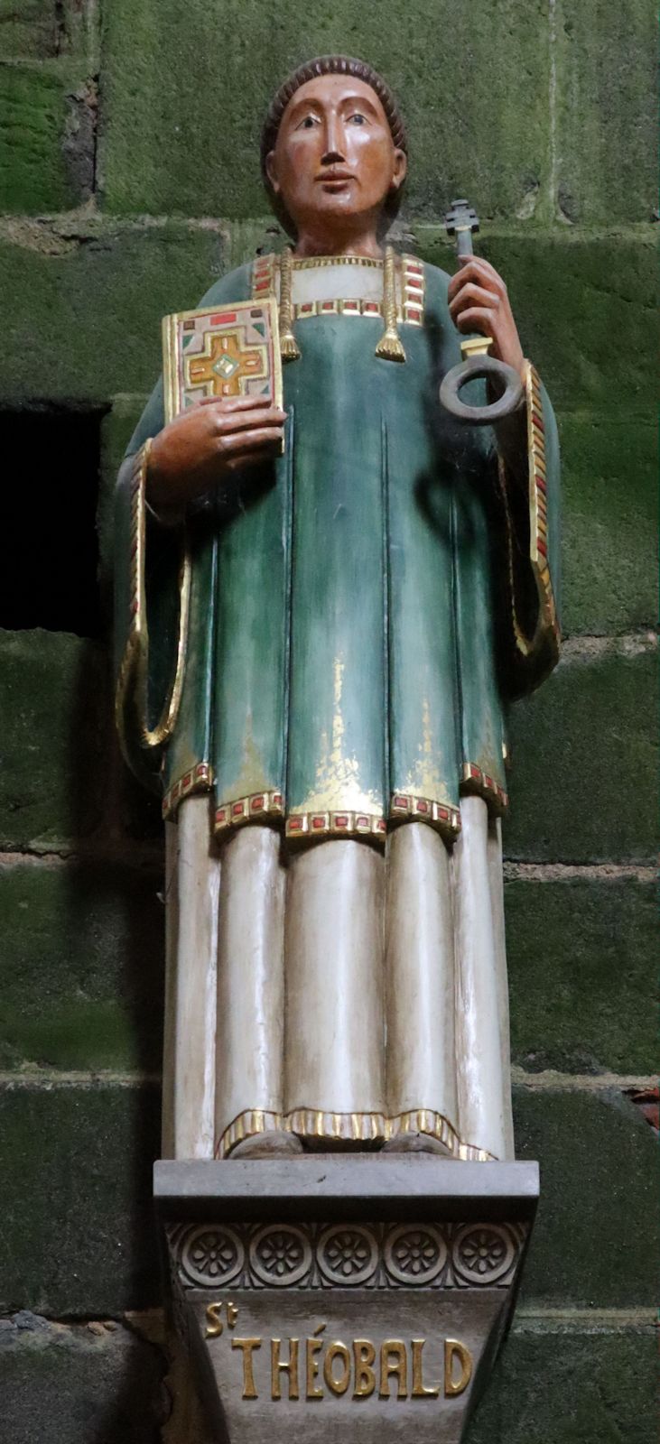 Statue in der Kirche Saint-Pierre-ès-Liens in Le Dorat