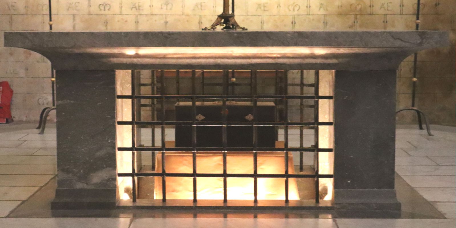 Thomas' Gebeine in der Kirche des ehemaligen Klosters der Jakobiner in Toulouse