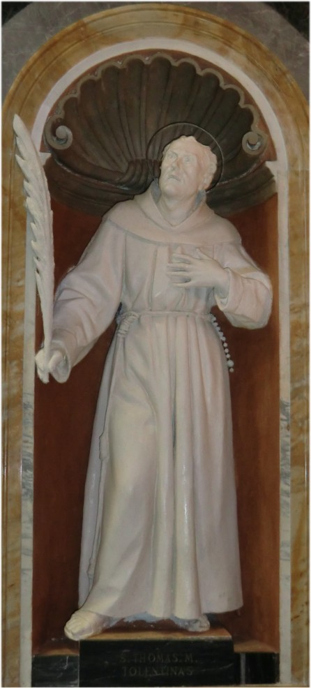 Statue in der Kathedrale San Catervo in Tolentino